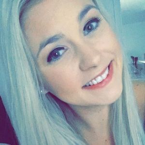 Meet your Posher, Courtney